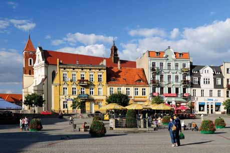 Mówiąc o mieście królów, myślimy o Krakowie. Zanim Kraków został stolicą Polski, było nią Gniezno.