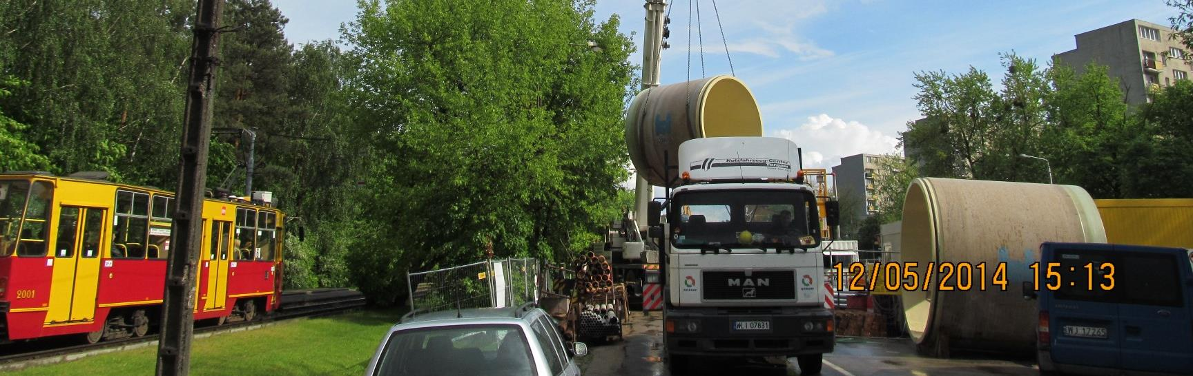 tramwajowej oraz w sąsiedztwie innych sieci, o Podział zadania na 7 odcinków o długości 107-613 m, o