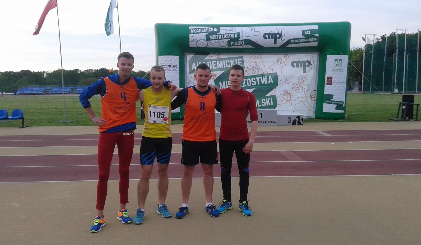 Marcin Pazderski, Kamil Szumert, Marcin Bogdan, Remigiusz Rybarczyk -sztafeta 4x100m Łódź 2015 r.