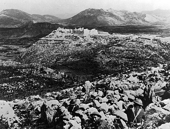 Monte Cassino zyskało już rozgłos w świecie jako przeszkoda nie do pokonania.