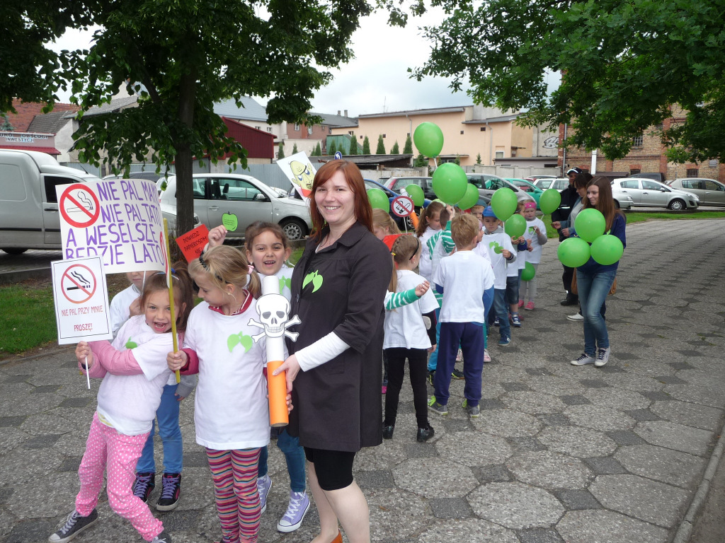 Palić, nie palić oto jest pytanie na projekt i wykonanie graffiti, Nie! Dla dymu tytoniowego na plakat, Nie pal krzyżówka zdrowotna.