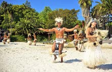 m od szerokiej piaszczystej plaży (przejście przez uliczkę) Dobrej klasy hotel w doskonałej cenie, blisko pięknej piaszczystej plaży i atrakcji Salou, odnowiony w 2014 r.