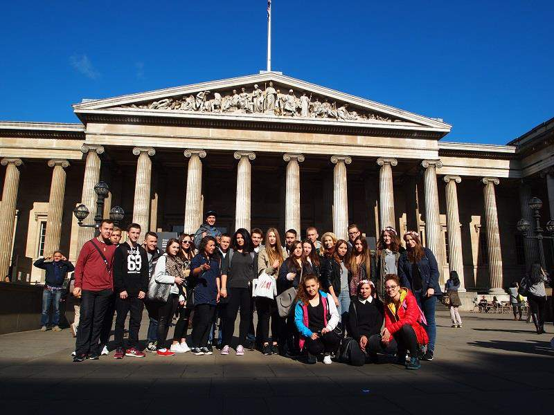 Pierwszy weekend rozpoczęliśmy od zwiedzenia najsłynniejszej z londyńskich atrakcji - British Museum, gdzie w jednym miejscu zgromadzono eksponaty z całego świata.