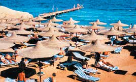 32 EGIPT Sharm El Sheikh Sharm El Sheikh EGIPT 33 Rehana Royal Beach Resort & Spa Malowniczo położony, komfortowy hotel usytuowany na rozległym terenie pośród pięknej roślinności i dużego kompleksu