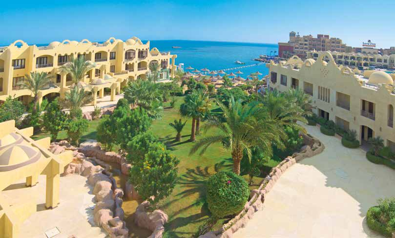 64 EGIPT Hurghada Hurghada EGIPT 65 Sunny Days El Palacio Popularny i lubiany hotel otoczony z trzech stron wodą. Wraz z Palma de Mirette tworzy pełen atrakcji kompleks wakacyjny.