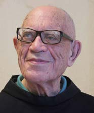WYDARZENIA 15 Seraphicum: wspomnienie o fr. Faustino Ossanna Fr. Felice Fiasconaro, gwardian Seraphicum W dniu 29 grudnia 2016 r. w wieku 96 lat zmarł fr.
