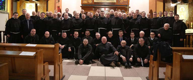 Maksymiliana Marii Kolbego w Polsce. Spotkanie rozpoczęło się katechezą wygłoszoną przez fr. Tadeusza Brzozowskiego, misjonarza z Afryki. Mszy św. dziękczynnej przewodniczył asystent generalny CEO fr.