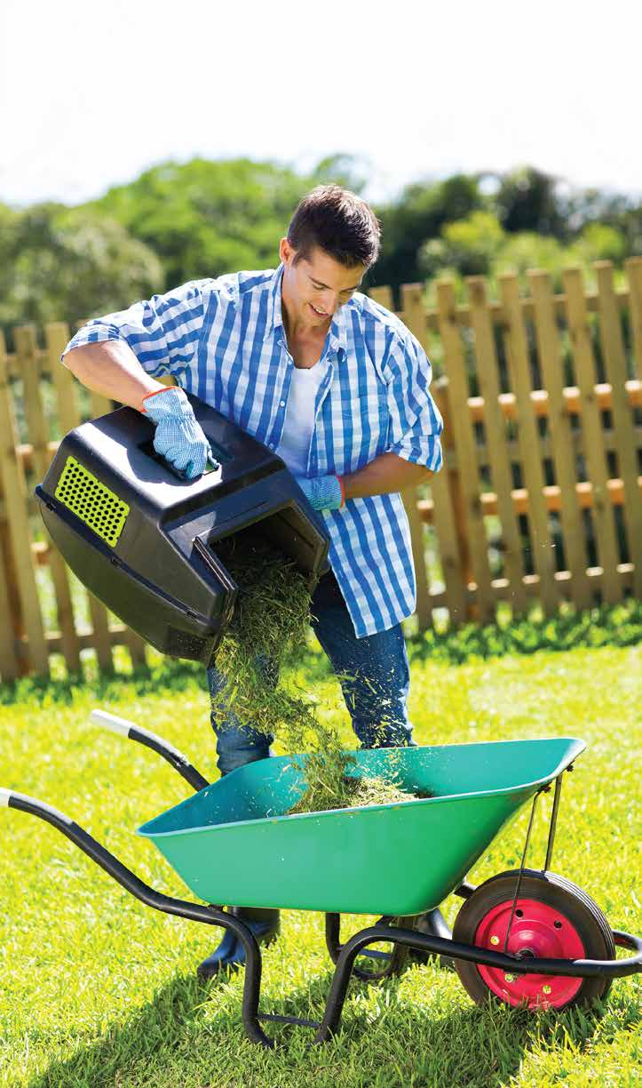 ATA GWARANCJI LLATA GWARANCJI ZALETY KCL18SP, KCL0SP Funkcja 4 in 1: zbieranie do kosza, mielenie, wyrzut tylny i wyrzut boczny Regulacja wysokości koszenia - centralna jedną dźwignią Silnik Loncin -