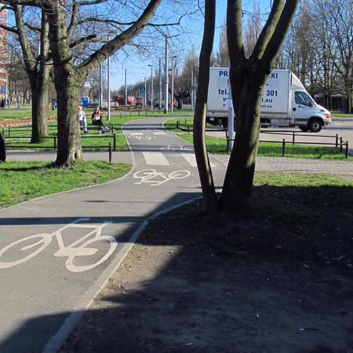 Wileńskiego oraz w jego części centralnej (ul. Ratuszowa i ul. Kłopotowskiego), w związku z obsługą ruchu m.in. związanego z zamknięciami w rejonie pl. Wileńskiego. 3.