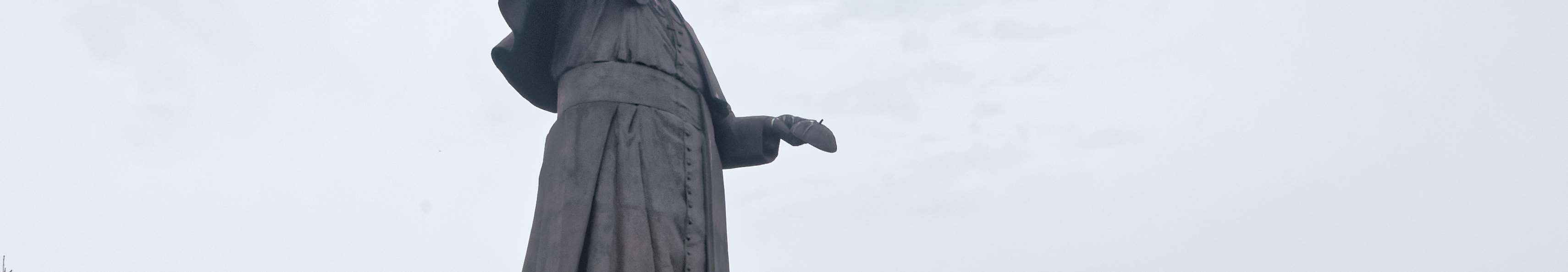 Jan Paweł II, który na kilka dni przed swoim odejściem do domu Ojca, w specjalnym liście na jej rozpoczęcie, napisał wymowne słowa: Cieszę się, że w tę niedzielę rozpocznie się w Sanktuarium