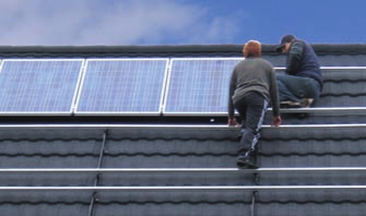 Mocowanie System dla solarów Dopasowany do wszelkich typów uchwytów Uniwersalny system wsporników do kotwienia dachowych kolektorów słonecznych lub paneli fotowoltaicznych.
