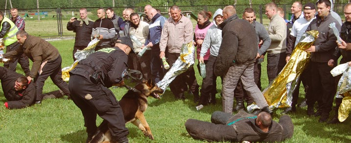 Opracowano je na podstawie nowatorskich programów i stanowią one odpowiedź na zapotrzebowanie jednostek terenowych Policji na tego typu doskonalenie. Od 2015 r.