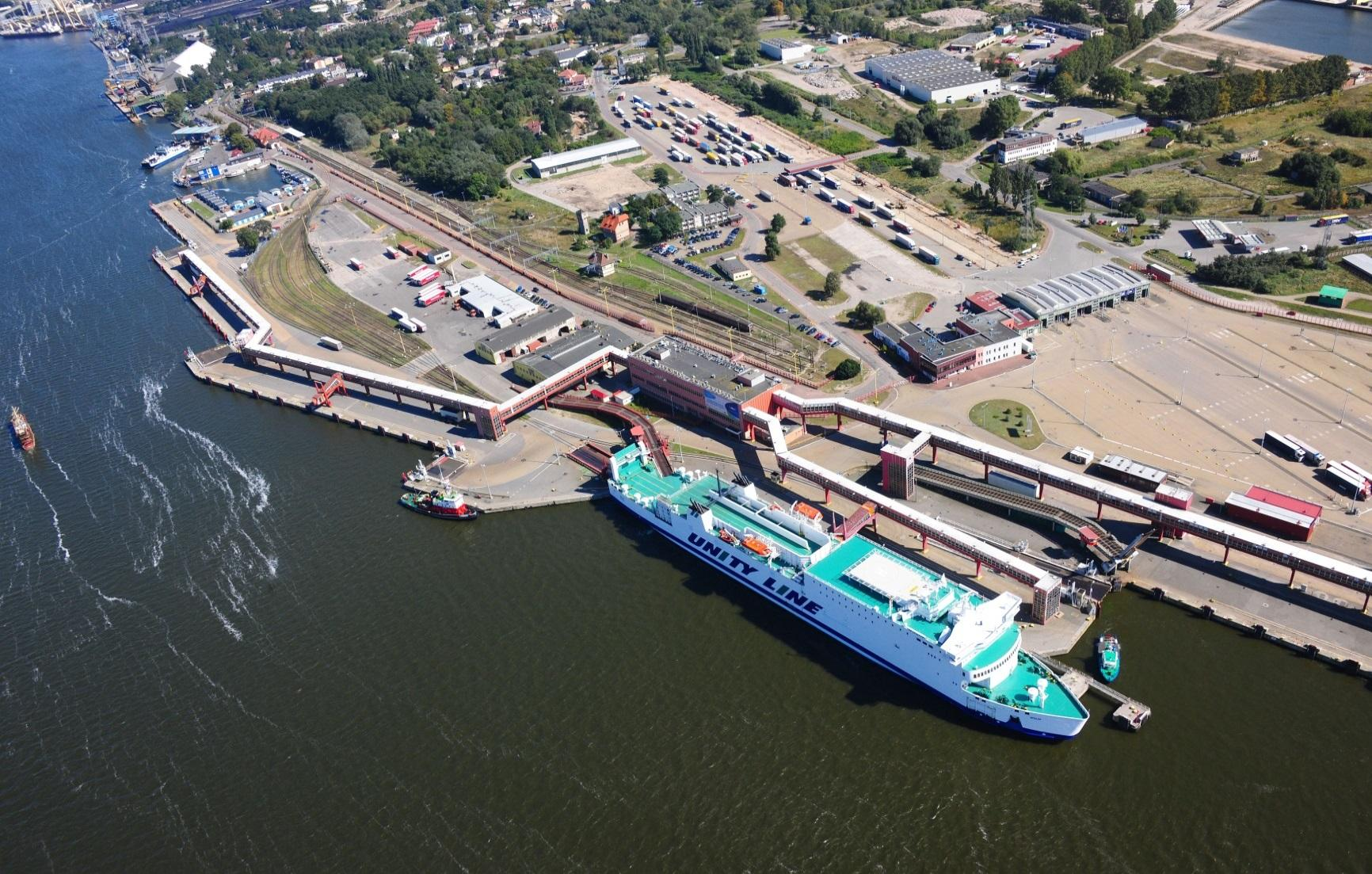 Rozwój infrastruktury portowej Świnoujście: Dostosowanie