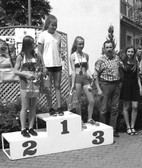 tygodnik ³obeski 15.7.2014 r. SPORT Str Str.. 13 Dziesi¹tka na topie Bieg g³ówny Kobiet 1. Ewa Kaczmarek1989, Mieszkowice 2. El bieta Romej 1964, KB Trucht obez 3.