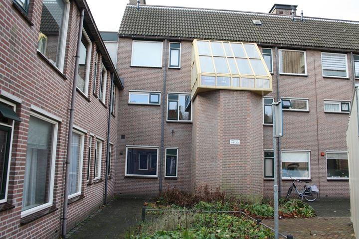 Kerkstraat 44