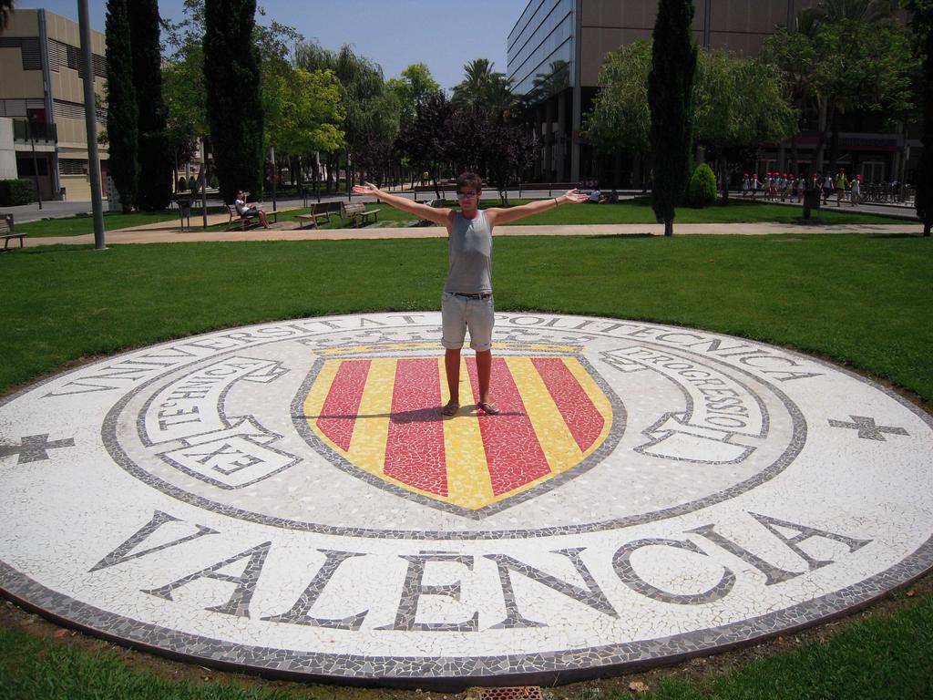 MIEJSCE POBYTU W ramach programu wyjechałem do Walencji trzeciego co do wielkości po Madrycie i Barcelonie miasta w Hiszpanii.