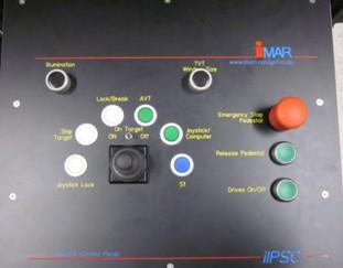 pomocą joysticka, kontrola zdalna - jednostka INS/GPS do georeferencjonowania celu - systemy Remote