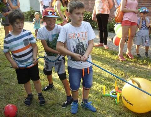 Projekt obejmował przeprowadzenie trzech wydarzeń: wakacyjnego turnieju piłki nożnej, rozgrywek plażowej piłki siatkowej oraz Wakacyjnej Lisewskiej Biesiady.