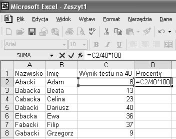 Dodane nag³ówki i poszerzona kolumna C Rysunek 11.5 6. W komórce D1 wpisz nag³ówek Procenty. Zastosujemy teraz wzór obliczania procentowego wyniku testu dla ka dego z uczniów. 7.