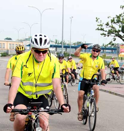 Zambrów jest miastem o bogatych tradycjach sportowych. Funkcjonują tu kluby i stowarzyszenia propagujące sport. Należą do nich m.in.