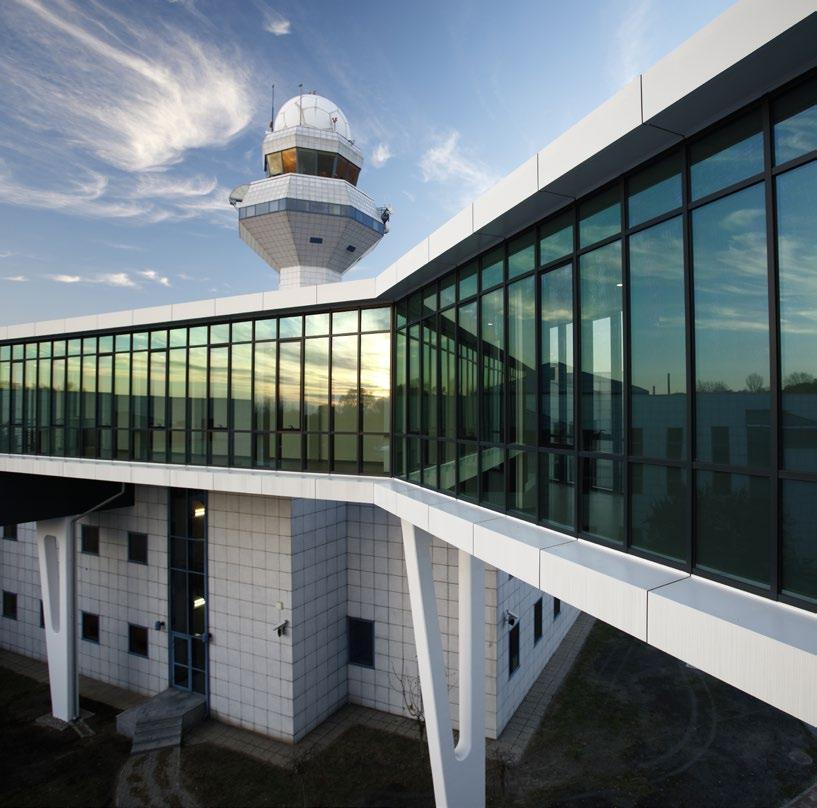 administration-training building for the Polish Air Navigation