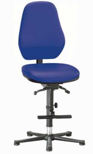 zatrzymanie siedziska możliwe w każdej pozycji bezstopniowe ustawianie wysokości siedziska podnośnikiem pokrycie oparcia zintegrowane jest z oparciem kręgów lędźwiowych, aby optymalnie podpierać