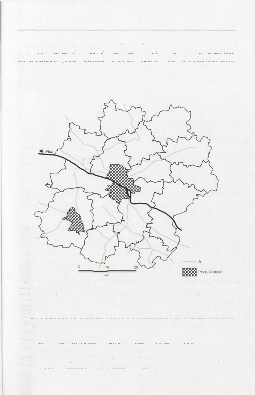 105 W regionie Płocka system dróg wojewódzkich ma kilka punktów węzłowych.