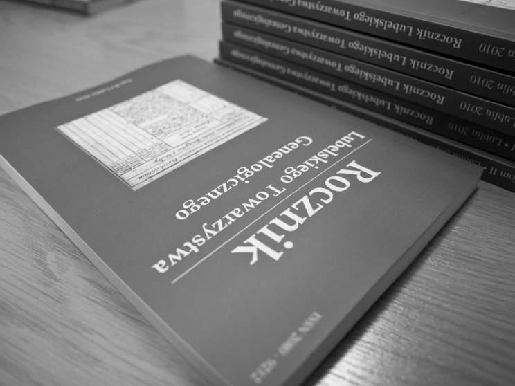 Jednocześnie prosimy wszystkich zainteresowanych o wsparcie naszego periodyku każdą, nawet najmniejszą kwotą.