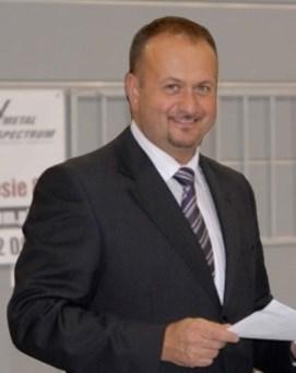 Paweł Połtorzecki Przewodniczący Komitetu Organizacyjnego Prezes Zarządu KSA Atemi Bielsko-Biała Drodzy Przyjaciele Karate, W imieniu organizatora turnieju, Klubu Sportów Azjatyckich Atemi, Gminy