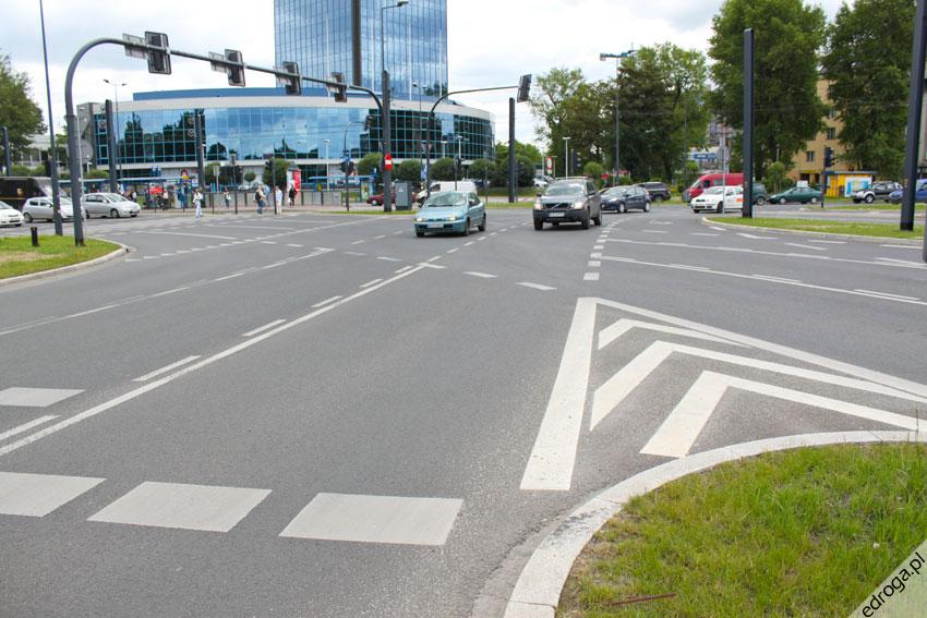 utrzymanie granic terenu zajmowanego przez skrzyżowanie.