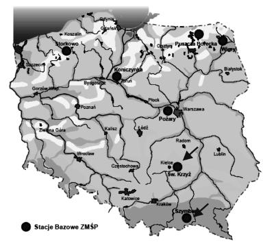 woduje duże zmiany w składzie chemicznym roztworów glebowych i jest częściowo odpowiedzialny za rozprzestrzeniające się zamierania lasów (Kowalkowski, Jóźwiak 2000b).