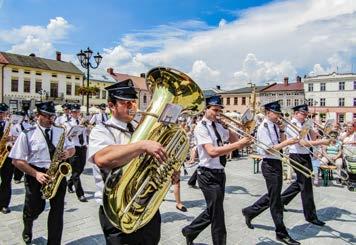 Priorytetami działalności Wydziału Turystyki, Kultury, Sportu i Promocji w Starostwie są wspieranie lokalnej twórczości, rozwijanie i podtrzymywanie świadomości patriotycznej, wzmacnianie więzi