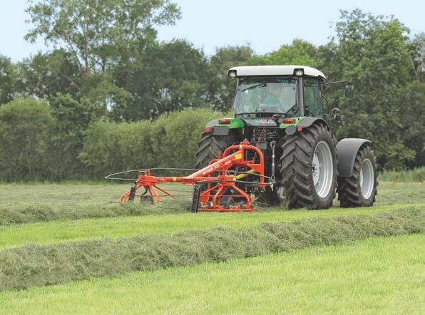 HAYBOB 300 360 KUHN HAYBOB UNIWERSALNE MASZYNY DO PRODUKCJI SIANA! ZGRABIANIE I PRZETRZĄSANIE Zgrabianie i przetrząsanie pokosu ma kluczowe znaczenie w procesie zbioru paszy.