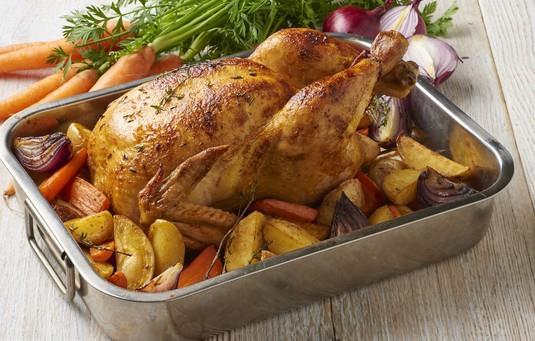 Krok 4 pieczenie czy smażenie? Kurczaka można przyrządzić w każdy sposób! Pieczony w całości, jako chrupiące udka w panierce albo w wersji gotowanej.