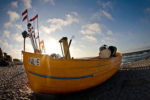 Kutry i łodzie rybackie-rybołówstwo zalewowe Na płytkich akwenach