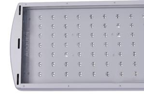 ADQUEN Nowoczesna konstrukcja Panel z diodami LED Główną częścią każdej oprawy systemu ADQUEN jest płaski panel z diodami LED.