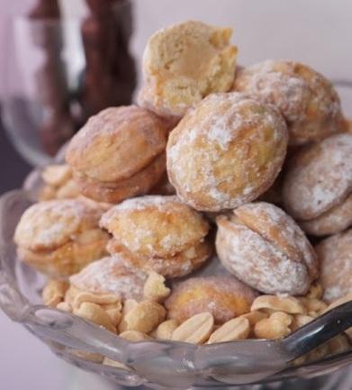 ciasteczka na bazie mąki migdałowej, w różnych smakach