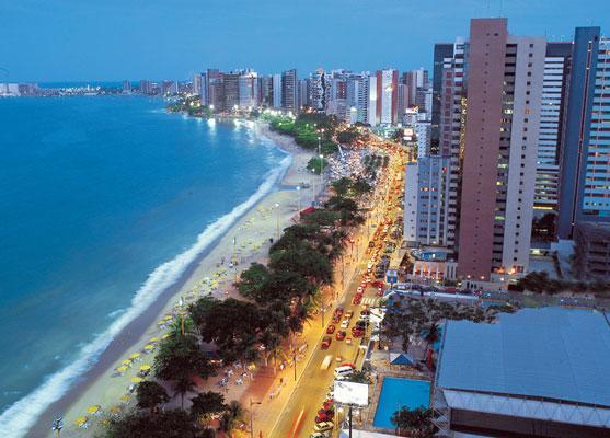 Lokalizacja: Landscape Beira Mar znajduje się na Alei Beira Mar przy plaży Meireles w Fortalezie.