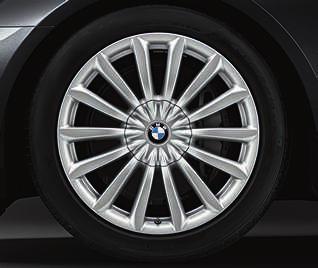 Oferowane standardowo diodowe reflektory adaptacyjne z BMW Selective Beam (nieoślepiającym asystentem