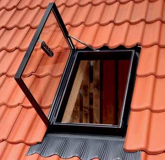 46 Wyłaz dachowy Okna dachowe GVT/GVK wyłaz do nieogrzewanych pomieszczeń na poddaszu Wyłaz dachowy z czarnego poliuretanu, do nieogrzewanych pomieszczeń na poddaszu, wyposażony w szybę zespoloną o