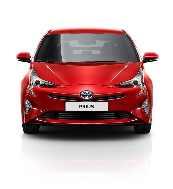 PRIUS PRESTIGE Podróżuj bezpiecznie dzięki takim elementom wyposażenia wersji Prestige, jak układ detekcji przeszkód (ICS) czy inteligentny