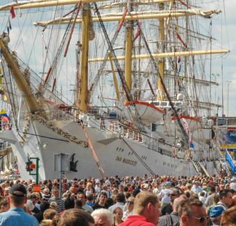 świecie. Szczecin w przeszłości znajdował się w rękach polskich, duńskich, niemieckich, szwedzkich, pruskich, a w czasie wojen napoleońskich przez kilka lat był również twierdzą francuską.