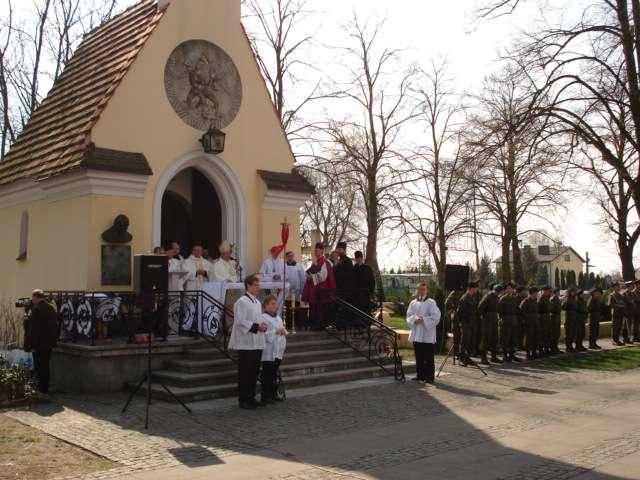 poczet sztandarowy reprezentował naszą szkołę na