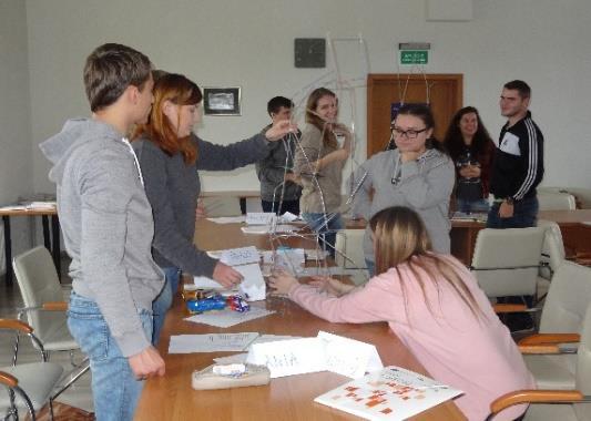 doradcy zawodowego zorganizowanej przez Centrum Kształcenia Zawodowego i Ustawicznego w Zamościu, a także uczestnicząc w Dniach Kariery AIESEC poprzez udzielanie konsultacji studentom w zakresie