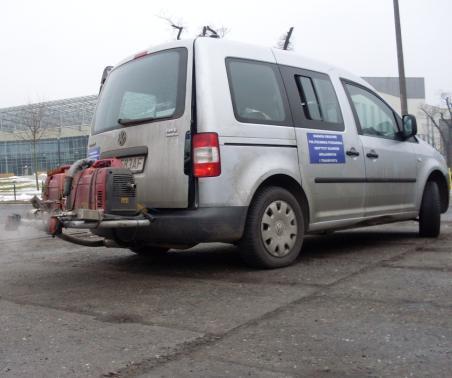 5 pojazdy z zainstalowaną aparaturą do przeprowadzenia badań w rzeczywistych warunkach ruchu. spaliny T, H GPS OBD Semtech DS Pomiar CO, CO 2, HC, NO x Rys. 3.