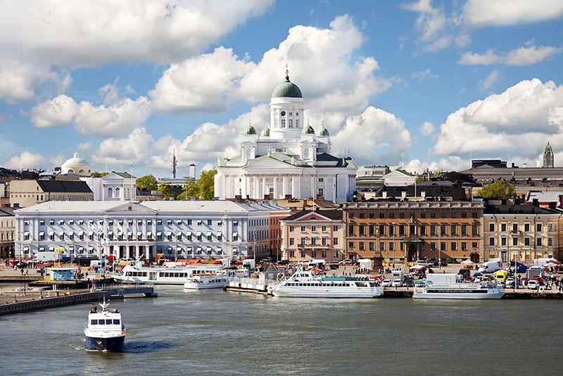 miejski Helsinek. Vantaa miasto i gmina w Finlandii, w regionie Uusimaa nad rzeką Vantaanjoki.