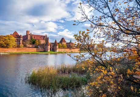 Malbork największy zamek gotycki na świecie 5 Malbork największy zamek gotycki na świecie B Zamek w Malborku Zamek w Malborku jest najpotężniejszą twierdzą średniowiecznej Europy.