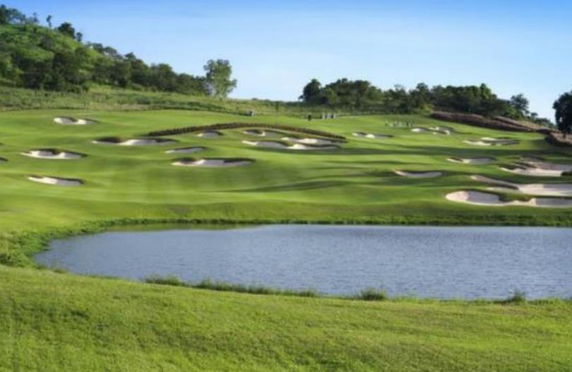 1 Grudnia Piątek 9-12.00 Trening golfowy Relaks, SPA, masaże, plaża 14.