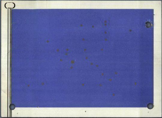 Propozycja Salvadora de Madariagi błękitna flaga złożona z konstelacji gwiazd - stolice reprezentujących europejskie stolice - większa gwiazda: