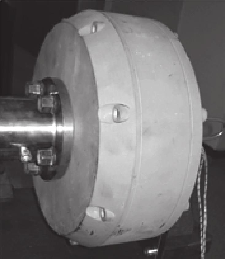 The construction and external dimensions of the motor are designed so that the motor can be easily positioned and mounted onto a traditional 14 steel rim wheel.